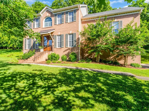 320 Brunswick Pl, Nashville, TN 37221