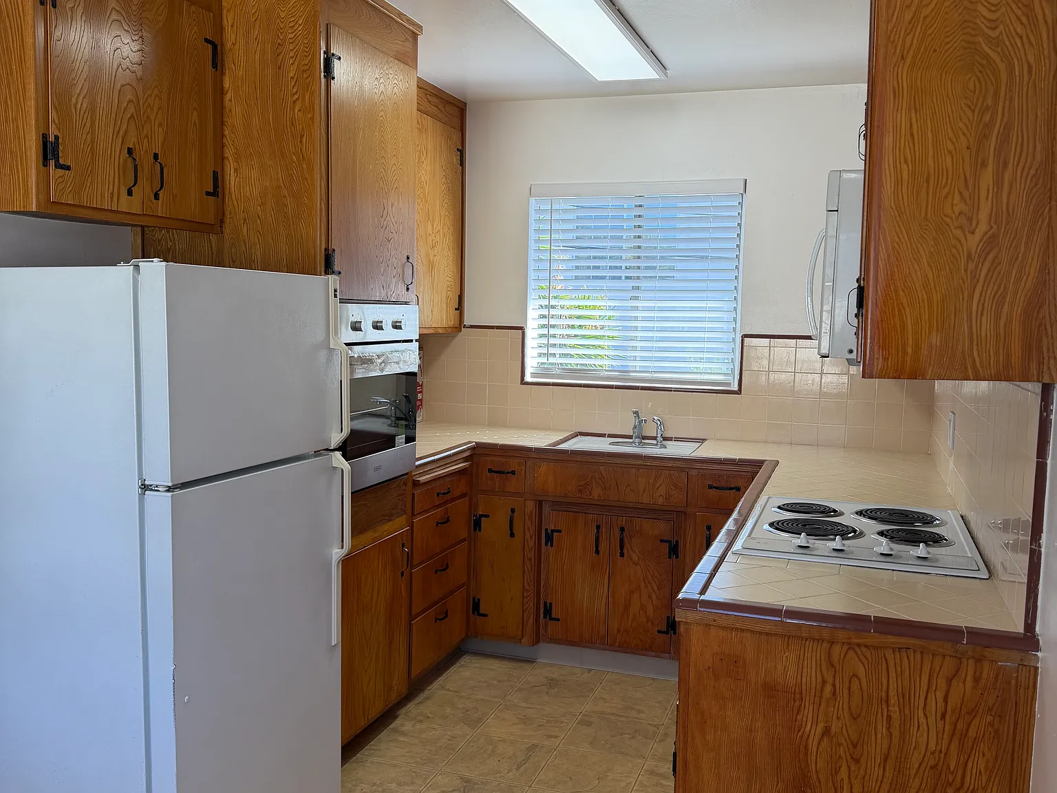 1 bed, 486 sqft, $2,100 — Photo 2