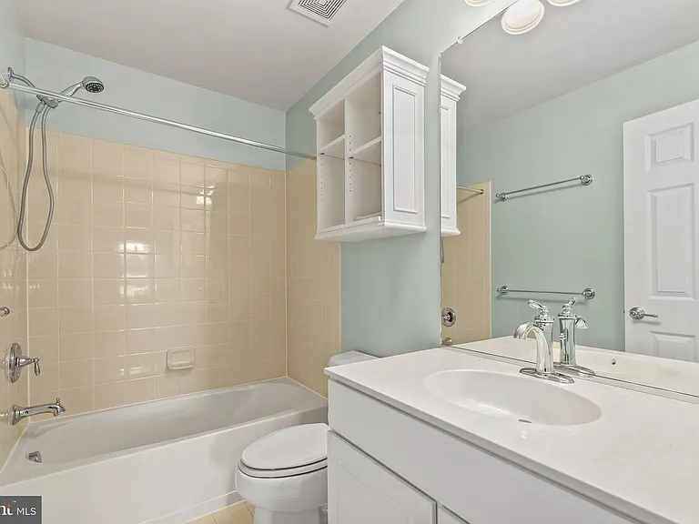 14873 Potomac Branch Dr — Photo 13