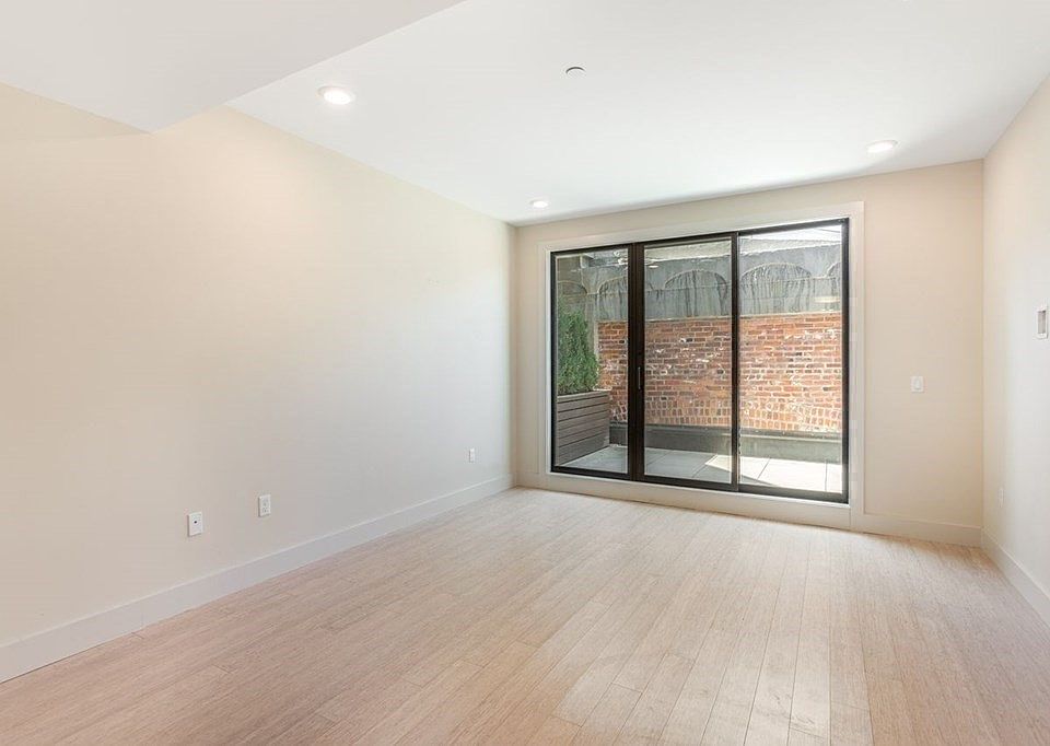 Living/Dining Room Combo