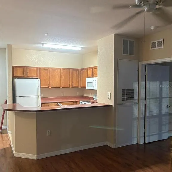 8103 Lillies Way #107 — Photo 5