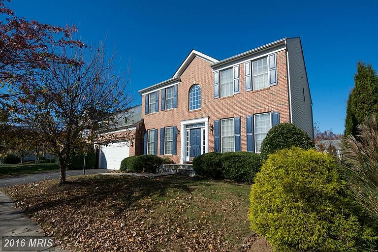 1st image of 2422 Valley Brook Ln