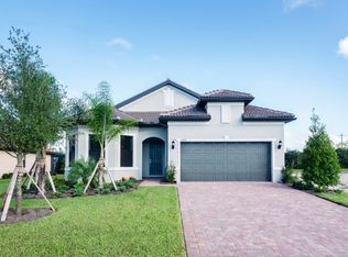 2770 Aviamar Cir, Naples, FL 34114