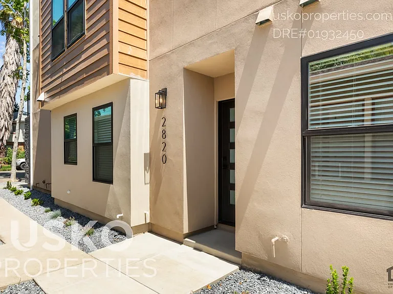 2820 D St — Photo 3