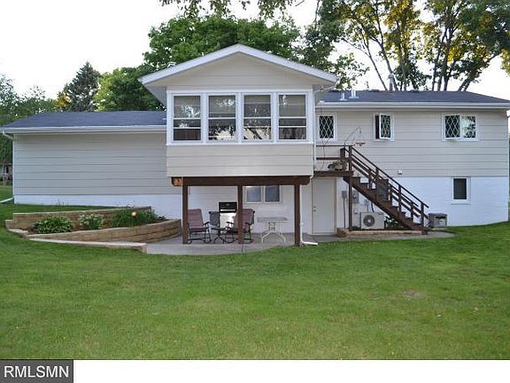 2nd image of 1022 N Miller Ave