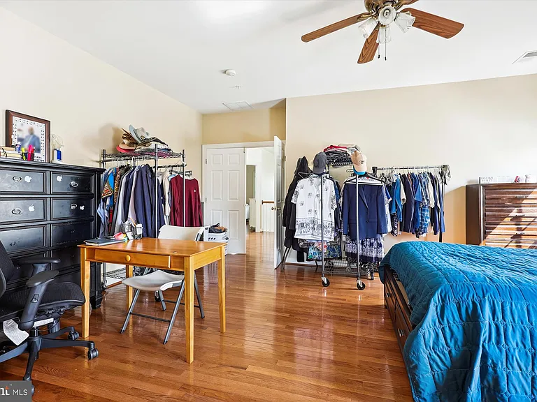 23104 Cypress Spring Cir — Photo 39