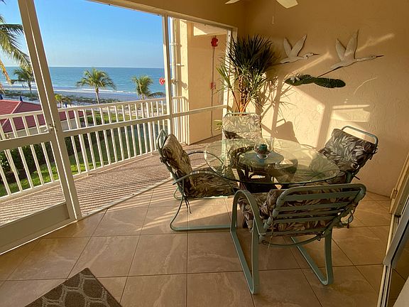 3rd image of 25710 Hickory Blvd APT 302A