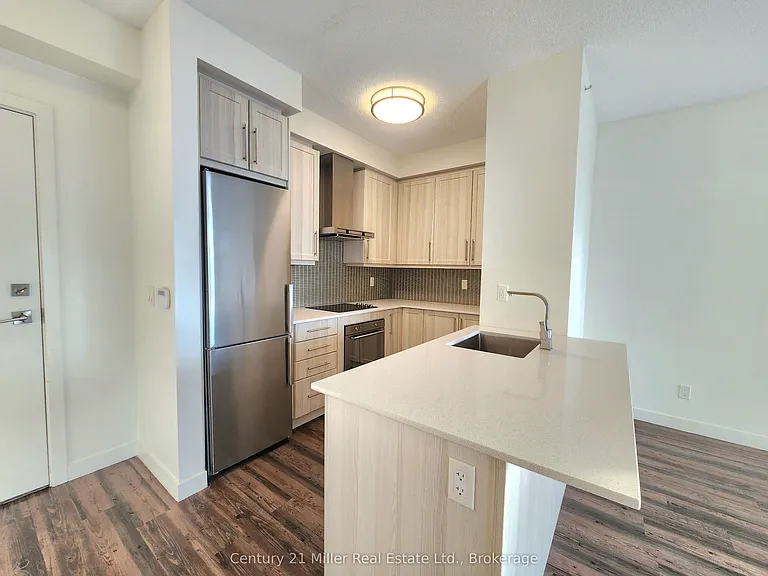 2087 Fairview St #607 — Photo 12