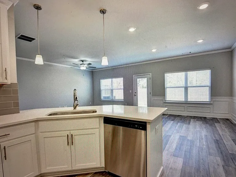 1506 Fern Ridge Ln — Photo 9