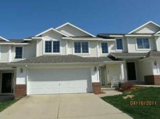15404 Tanglewood Dr, Urbandale, IA 50323