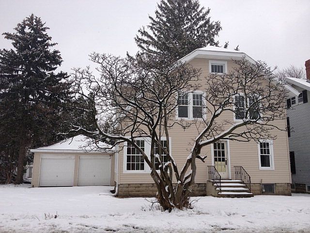 1st image of 135 Bartley Ave
