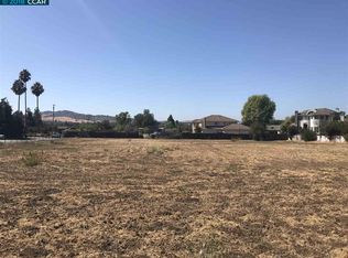 Myrtle Dr, Concord, CA 94521
