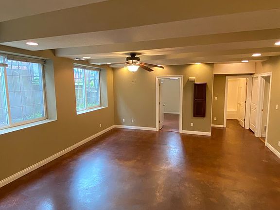 4th image of 1417 Rosemary Ln APT 1