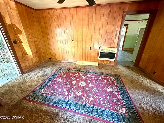 4th image of 99 Holmes St