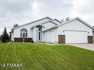 461 12th Ave E, West Fargo, ND 58078