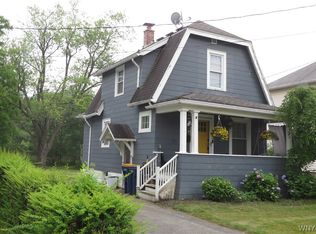 54 Hyde Park, Lockport, NY 14094