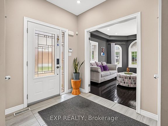5th image of 257 Carla Ave #18