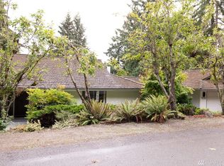 9530 SE 43rd St, Mercer Island, WA 98040