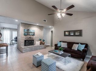 2018 Gray Falls Dr, Houston, TX 77077