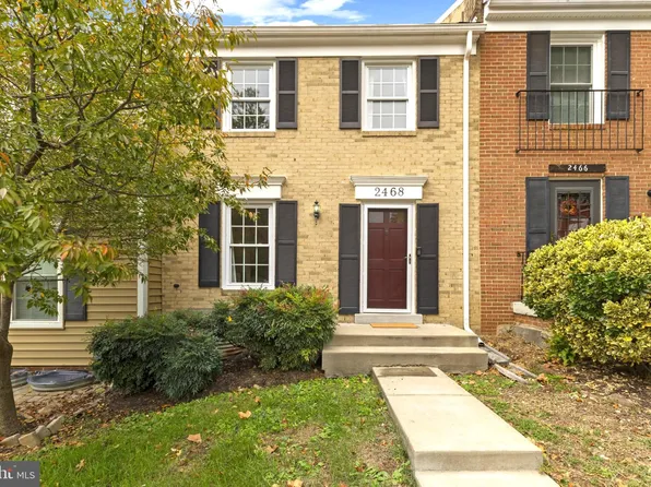 2468 Windbreak Dr, Alexandria, VA 22306