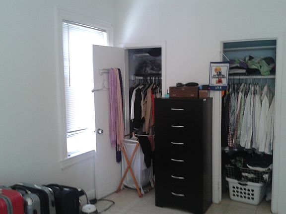 2nd image of 3025 43rd St #2