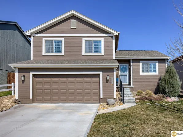 9020 Potter St, Omaha, NE 68122