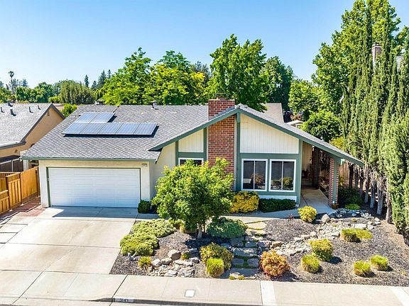 2nd image of 3143 Thistledown Ct
