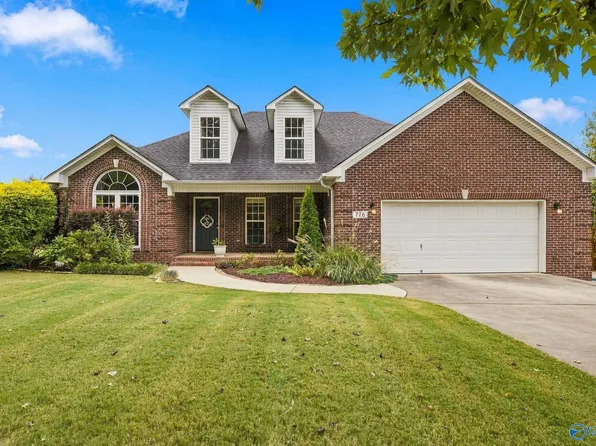 776 Wess Taylor Dr, Huntsville, AL 35811