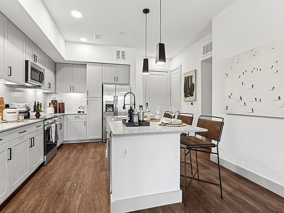 The Elmwood Kitchen