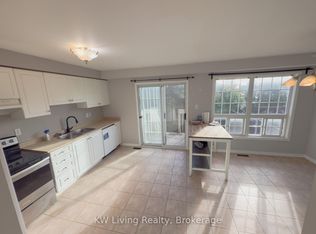 395 Flagstone Way, Newmarket, ON L3X 2R4
