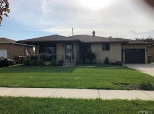 48 Joanne Ln, Cheektowaga, NY 14227