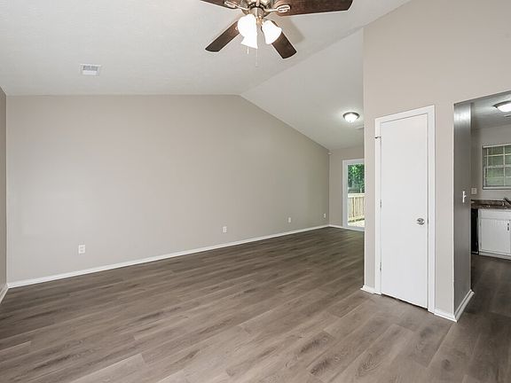 4th image of 1338 Mill Lake Cir