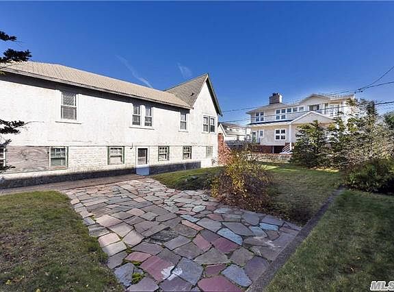 4th image of 7 Malone Ave