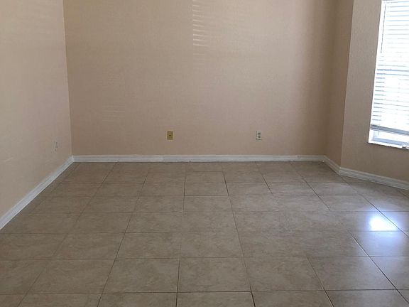 4th image of 3650 SW Darwin Blvd