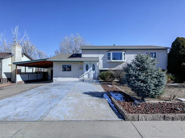 2126 Lynwood Ln, Pueblo, CO 81005