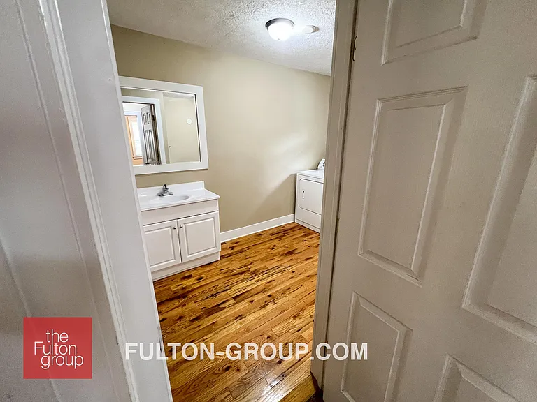 123 Fuller Ave NE — Photo 32
