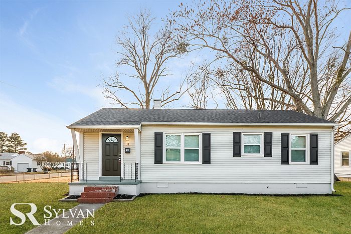 1st image of 18 Aspenwood Dr