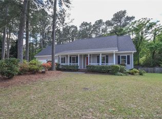 625 Rockport Dr, Fayetteville, NC 28311