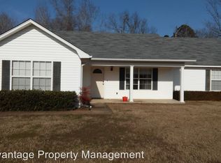 8 Robinwood Cv, Conway, AR 72032