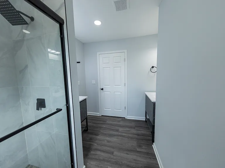 512 N Warren Ave — Photo 21