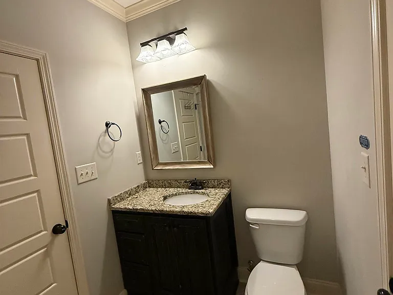 142 Addington Dr — Photo 10