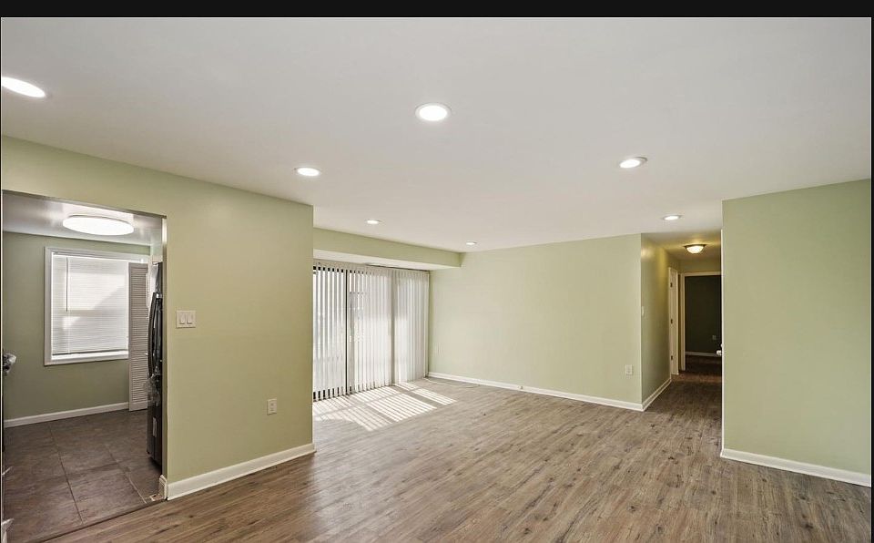 1st image of 7169 Cross St