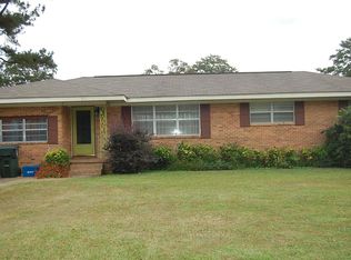 911 Deborah St, Dothan, AL 36301