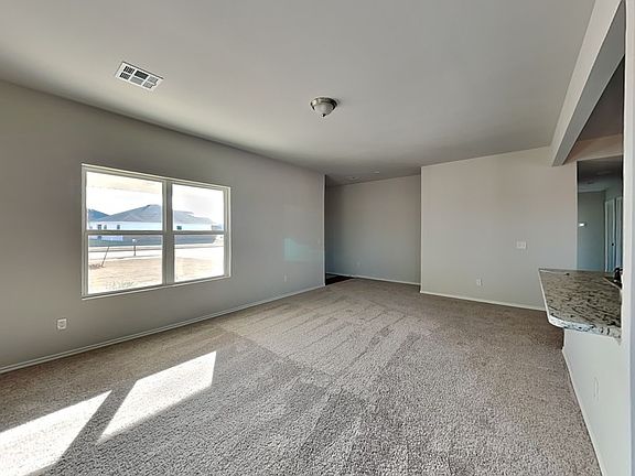 3rd image of 1033 Stetson Ln