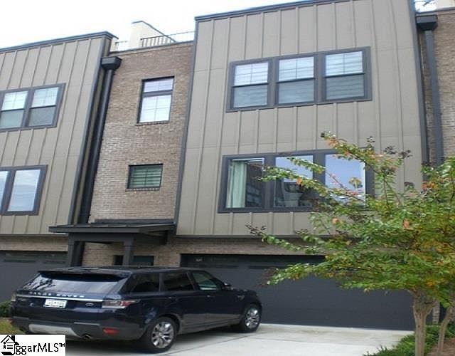 1st image of 121 W Stone Ave Unit 15