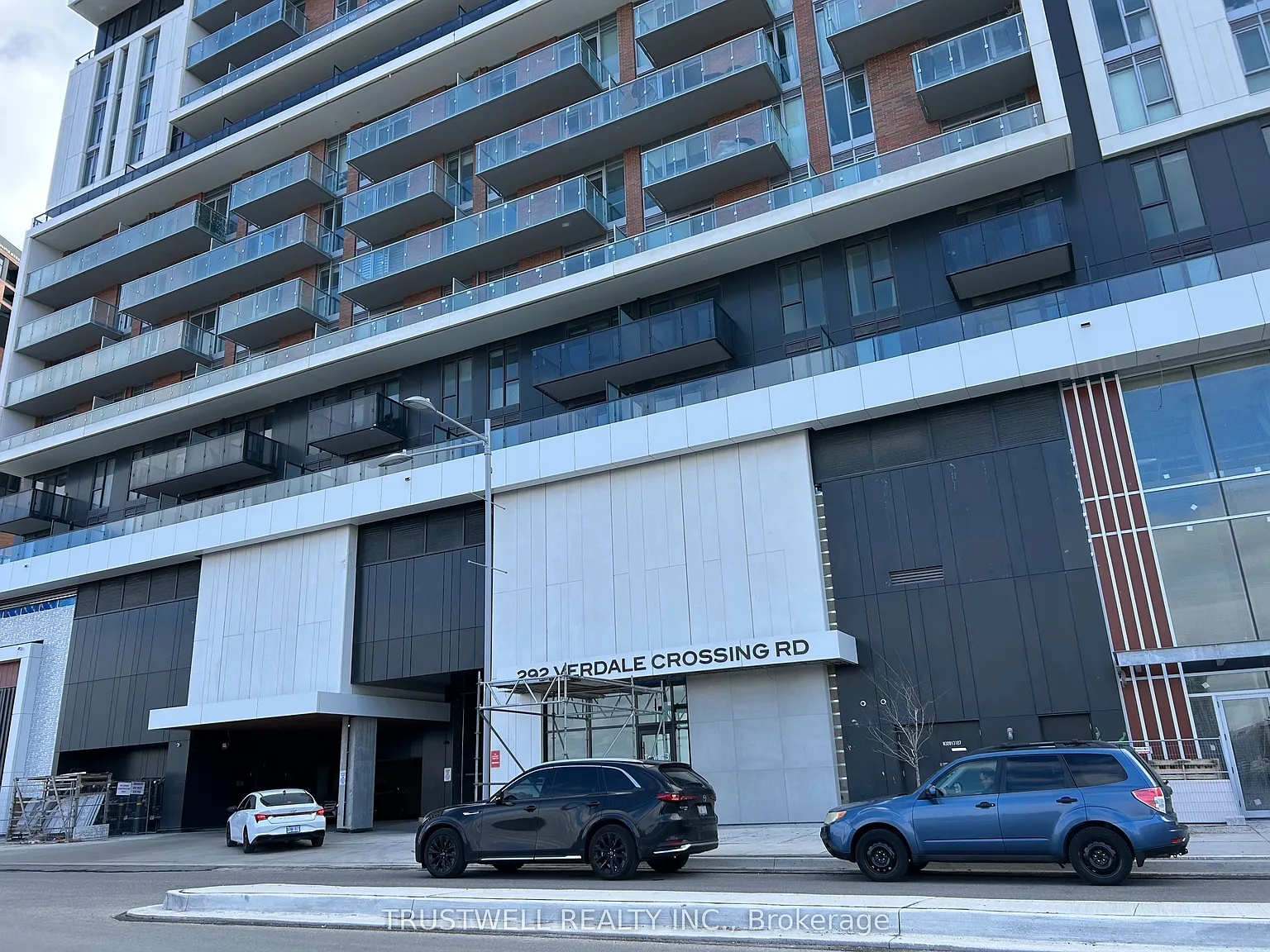 2 bed, $2,375 — Photo 1
