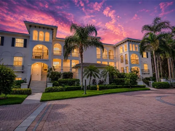 700 Bentwater CIR #103, NAPLES, FL 34108