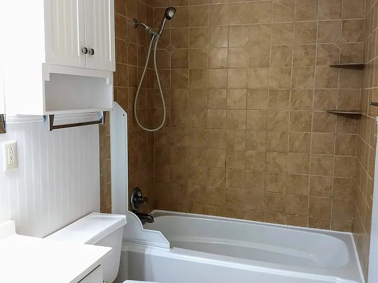 51 Wilshire Heights Dr #1 — Photo 14