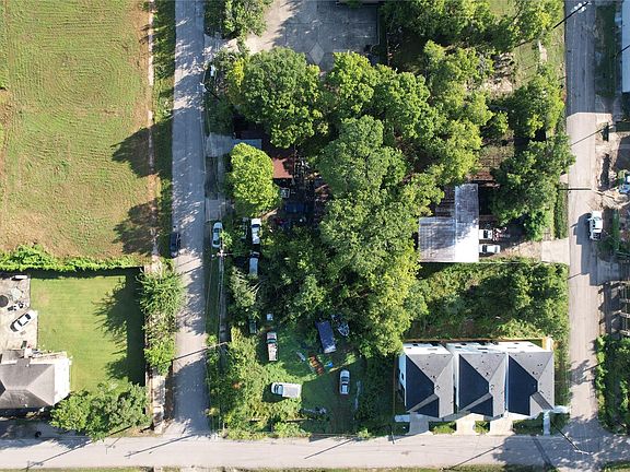 4th image of 4301 Dupont St