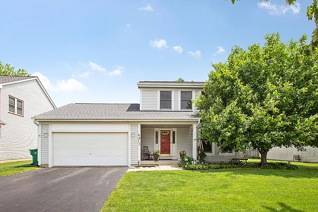 4813 Goodhue Ln photo 1